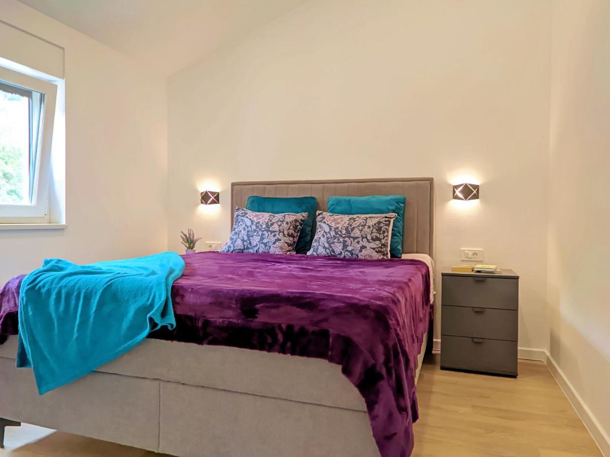 Luxury Sunrise Jacuzzi Apts, 50 M From The Beach Kali Bagian luar foto
