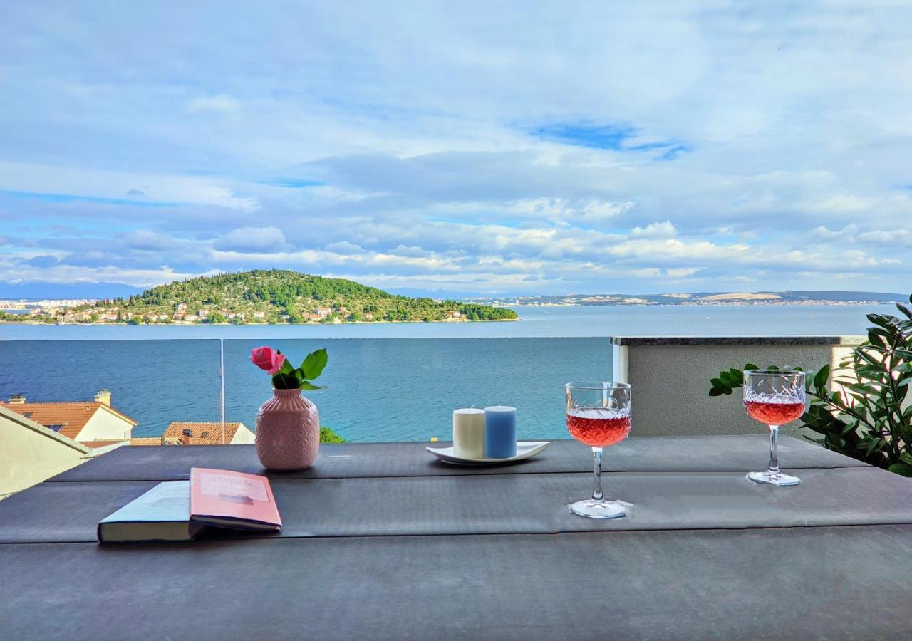 Luxury Sunrise Jacuzzi Apts, 50 M From The Beach Kali Bagian luar foto