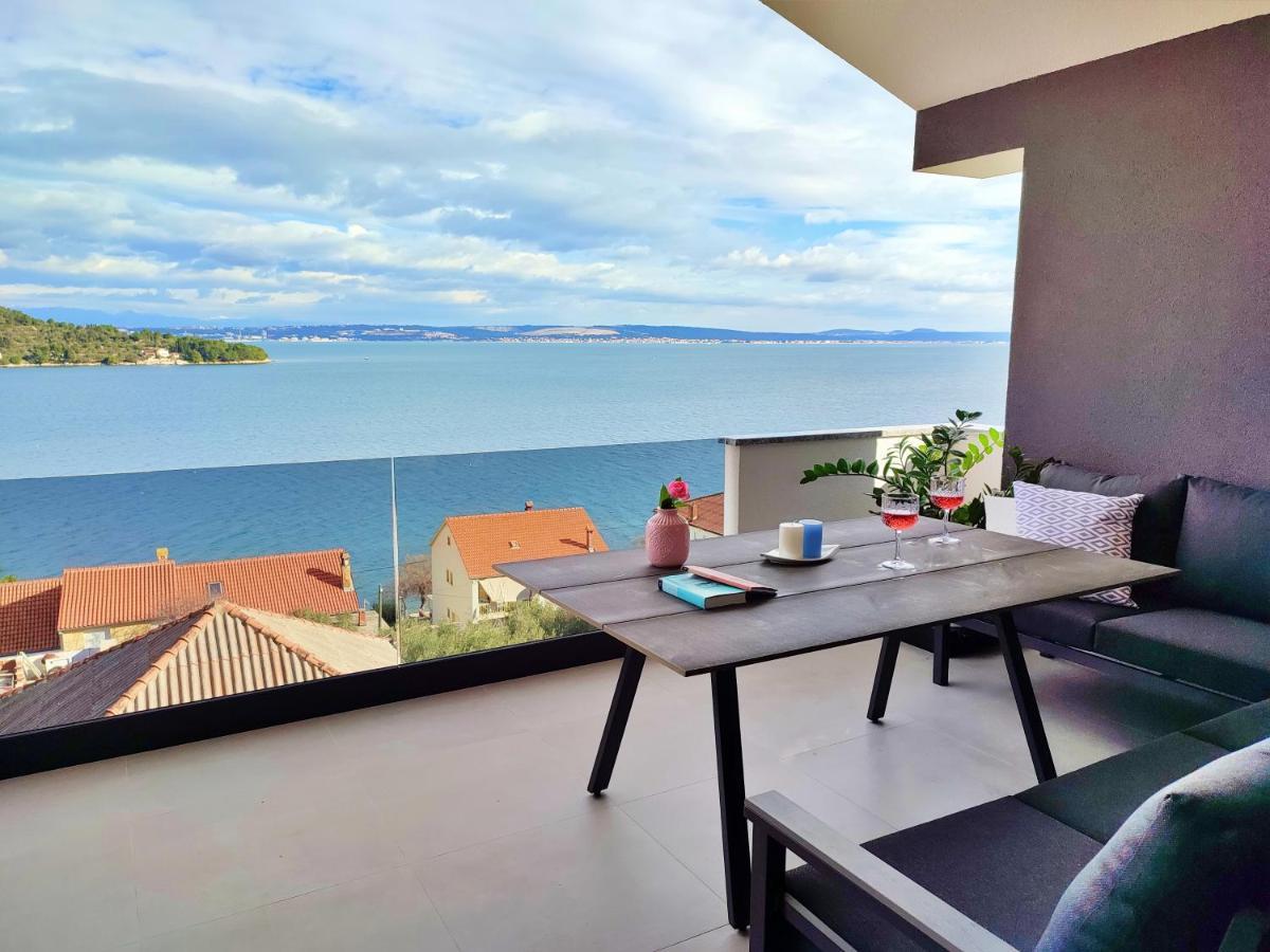 Luxury Sunrise Jacuzzi Apts, 50 M From The Beach Kali Bagian luar foto