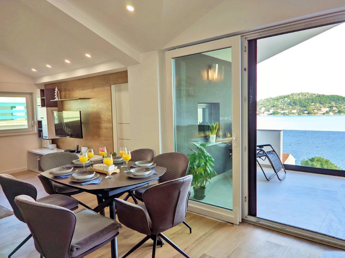 Luxury Sunrise Jacuzzi Apts, 50 M From The Beach Kali Bagian luar foto