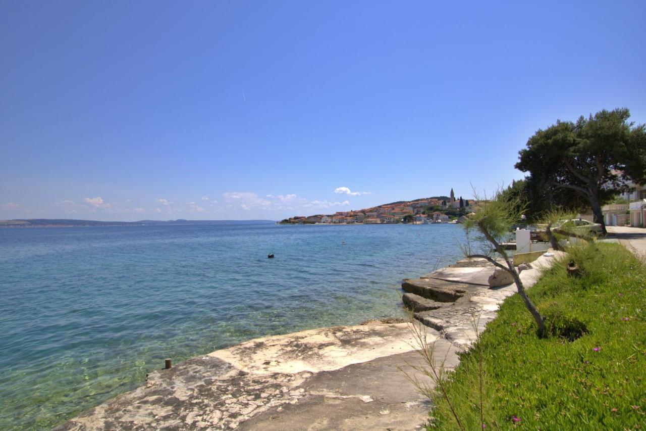 Luxury Sunrise Jacuzzi Apts, 50 M From The Beach Kali Bagian luar foto